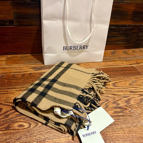 Burberry Accessories - Burberry Brown and Black Wool Scarf NWT